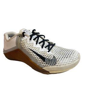 Nike Metcon 6 Mens  White Gray Gum Mesh Training Sneakers Size 7.5 US
